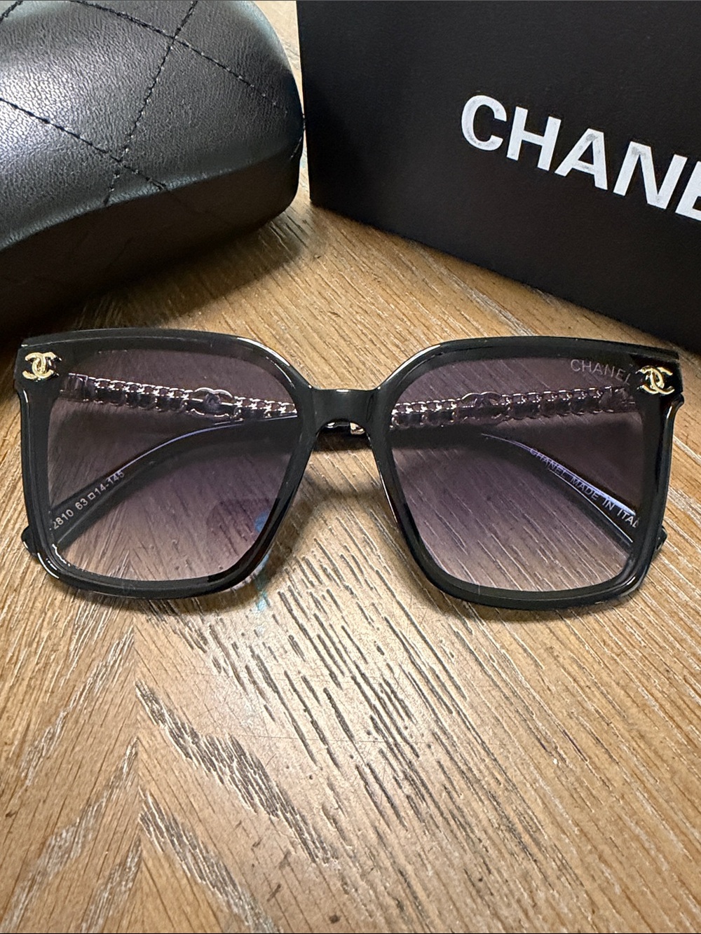 CHANEL Black & Gold leather Square Sunglasses with Gradient Lenses - Picture 3 of 10